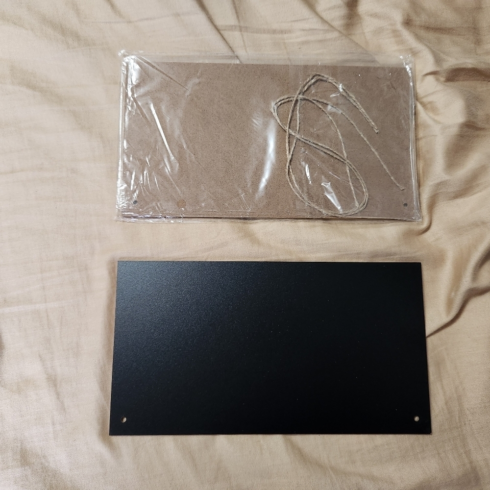 2 pack of‎ hanging chalkboards NWT